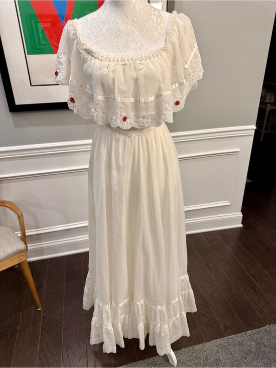 Gunne Sax Dresses & Skirts - Rare Vintage 70’s Gunne Sax by Jessica San Francisco Cream and Lace Maxi Dress